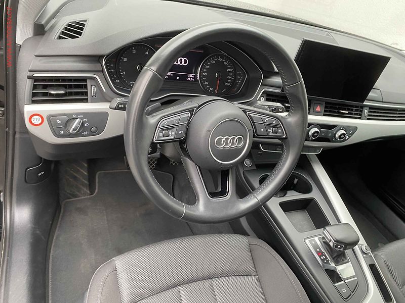 Audi A4 (2019) 2.0TDi, AT, LED, navi - fotka 12 z 18