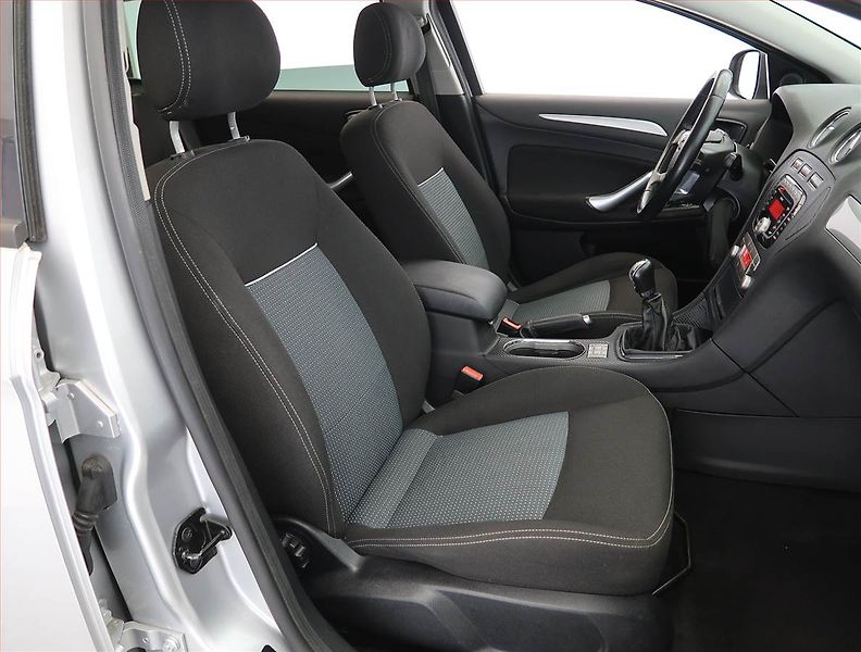 Ford Mondeo (2009) 2.0 16V, nová STK - fotka 9 z 19