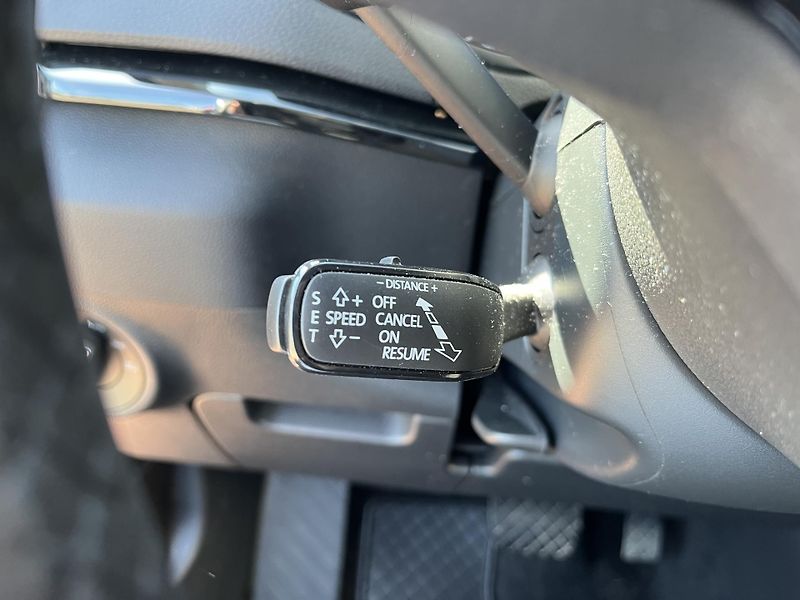 Škoda Karoq 1.5 TSi DSG 110 kW Full Led - fotka 23 z 30