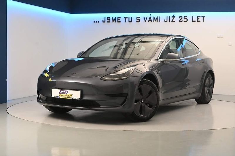 Tesla Model 3 (2020) LED 360 RWD Kamera Range Plus - fotografie inzerátu