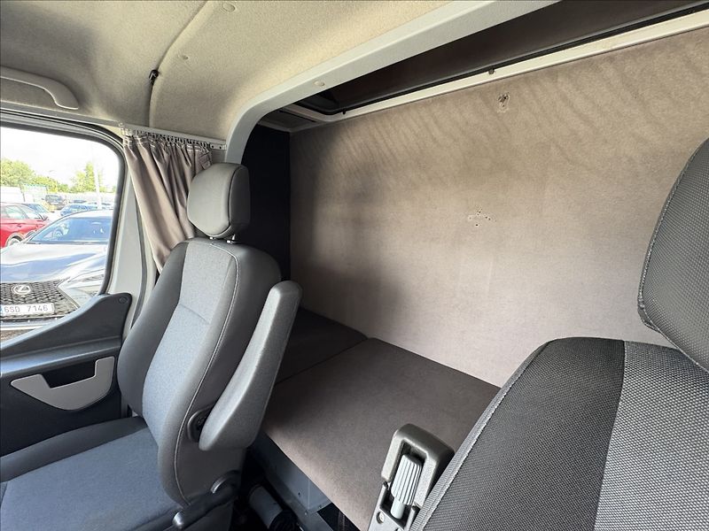 Renault Master 2,3 Valník s plachtou+2x spaní - fotka 9 z 18