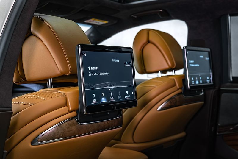 Lexus LS 500 LUXURY H AWD - fotka 19 z 28