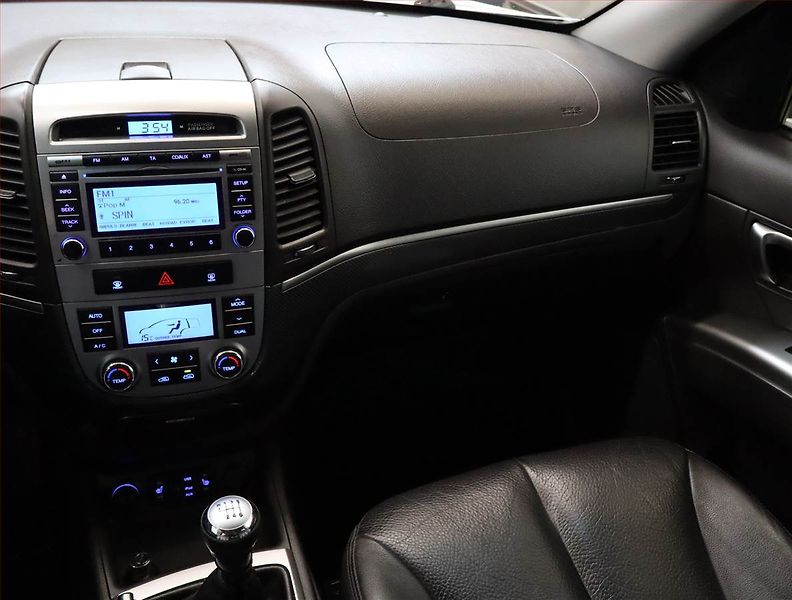 Hyundai Santa Fe (2010) 2.2 CRDi, 4X4, Kůže, Xenony - fotka 8 z 19