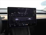 Tesla Model Y (2022) RWD LFP 60kWh, SoH 95% - náhled 16