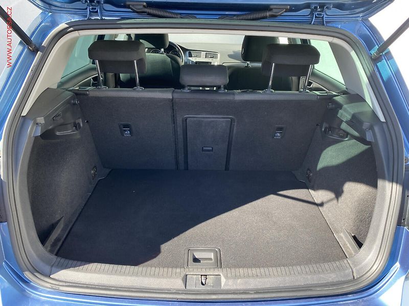 Volkswagen Golf (2013) 1.2 TSi, Comfortline, park. - fotka 7 z 16