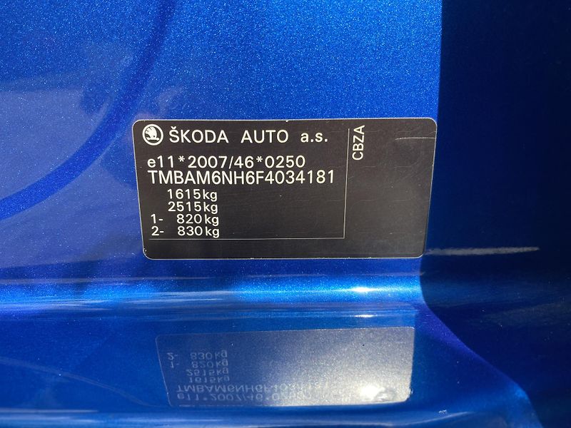 Škoda Rapid (2015) 1.2TSi, KLIMA, NAJ.108TIS.KM!! - fotka 32 z 32