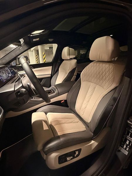 BMW X6 (2025) - fotka 8 z 14