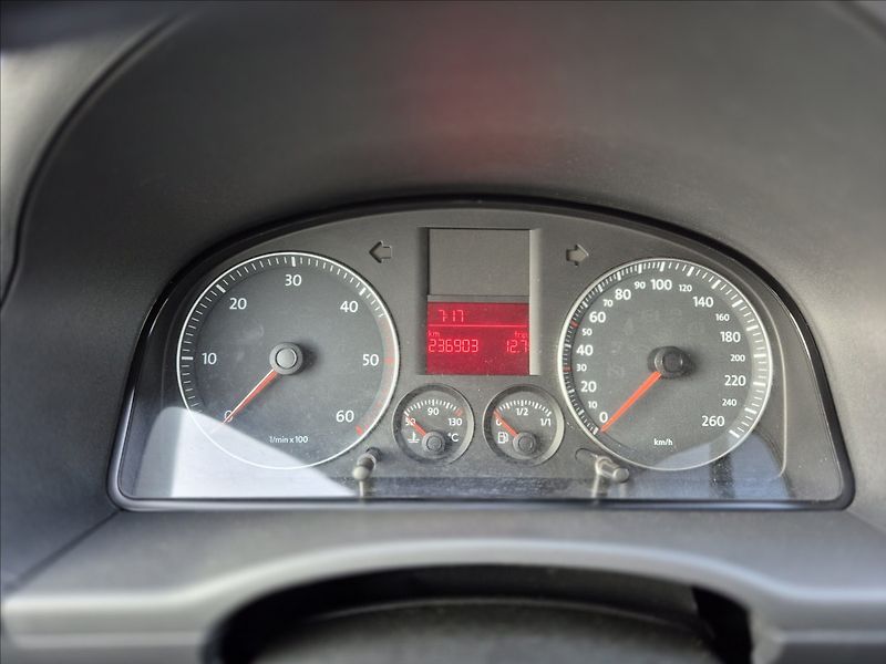 Volkswagen Caddy 1.9 TDI*PRO INVALIDY*LONG! - fotka 16 z 18
