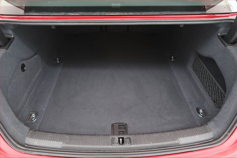 Audi A6 (2012) 3.0 TDI, 4X4, Automat - fotka 13 z 18