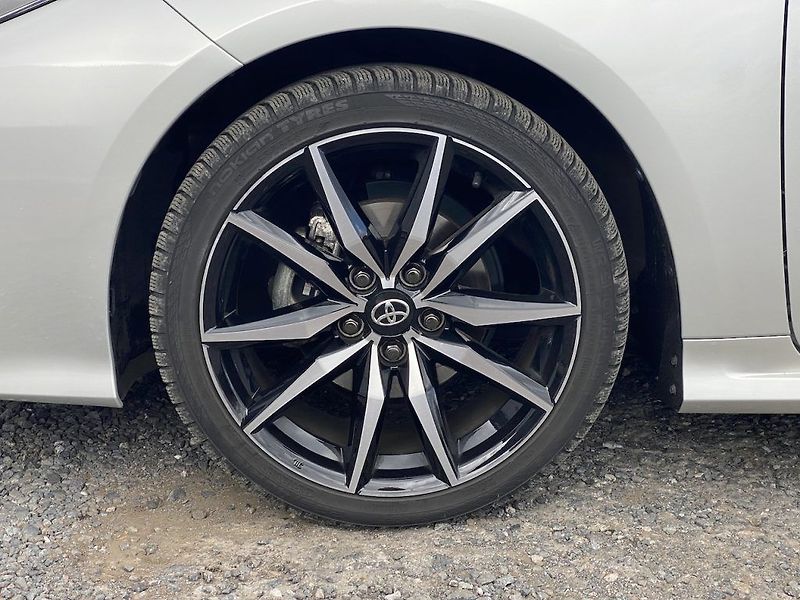 Toyota Corolla 1.8HEV, ČR, GR Sport, DPH - fotka 10 z 18