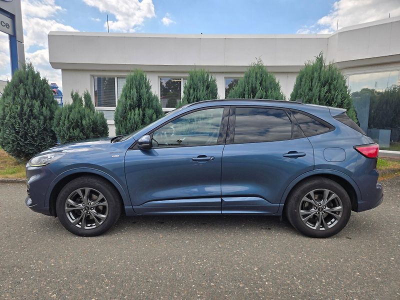 Ford Kuga (2023) ST-LINE X - 2,0 nafta 140kw/19 - fotka 3 z 29
