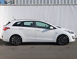Hyundai i30 (2016) 1.6 CRDi, Serv.kniha, Tempomat - náhled 6