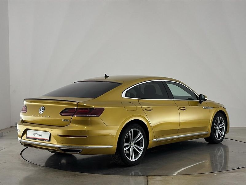 Volkswagen Arteon R-LINE 4MOT DSG - fotka 2 z 29