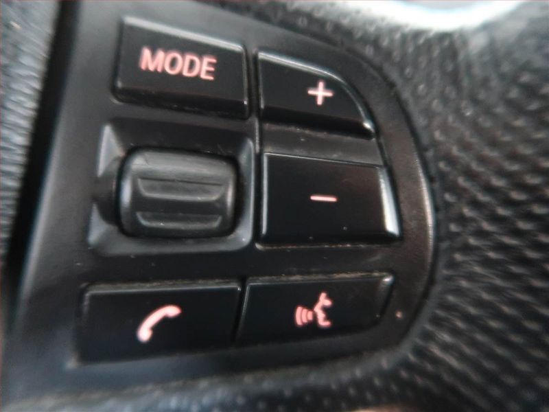 BMW X3 (2013) xDrive20d, 4X4, Automat - fotka 15 z 15