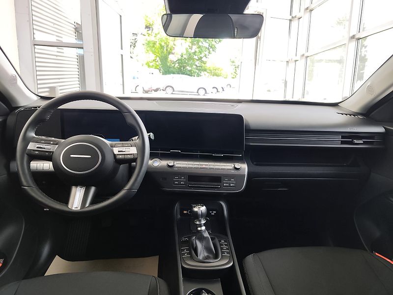 Hyundai Kona (2025) 1.6T-GDi 103kW SMART MT - fotka 10 z 25