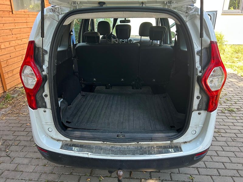 Dacia Lodgy (2014) 1.6 benzin, tazne, 60kW - fotka 8 z 9