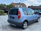 Škoda Roomster (2008) Scout 1.4i 63kW - náhled 4