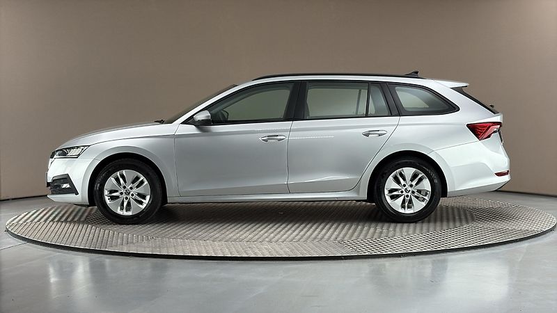 Škoda Octavia 1.0 TSI Ambition Combi - fotka 4 z 24