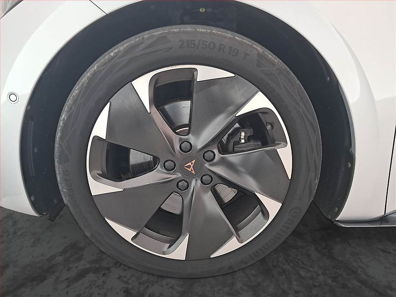 Cupra Born (2022) 58 e-boost, SoH 89% - fotka 15 z 20