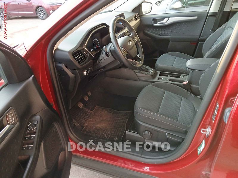 Ford Kuga (2021) 1.5 EB, 1.maj,ČR, servis - fotka 3 z 3