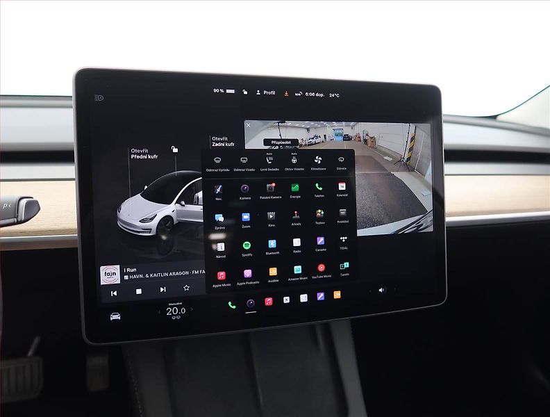 Tesla Model 3 (2023) Standard Range 60kWh, SoH 95% - fotka 17 z 33
