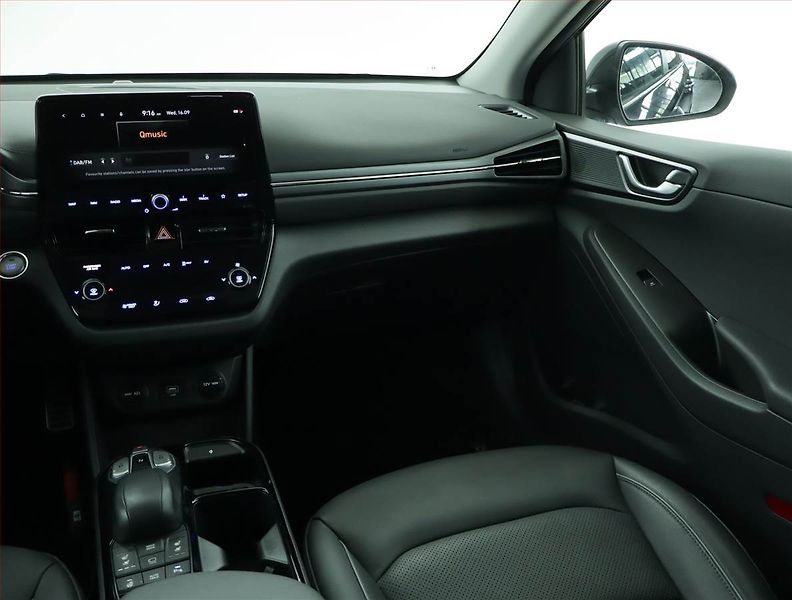 Hyundai Ioniq (2021) Electric 38 kWh, SoH 100% - fotka 8 z 20