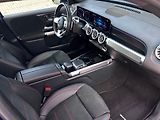 Mercedes-Benz GLB 220d-4MATIC-AMG-140KW - náhled 18