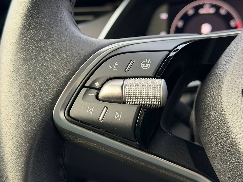 Škoda Octavia Selection 1,5 TSI 110 kW 6° MP - fotka 24 z 35