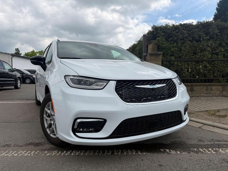 Chrysler Pacifica (2025) Voyager 3,6 RU Radar Nové 2025 - fotka 6 z 20