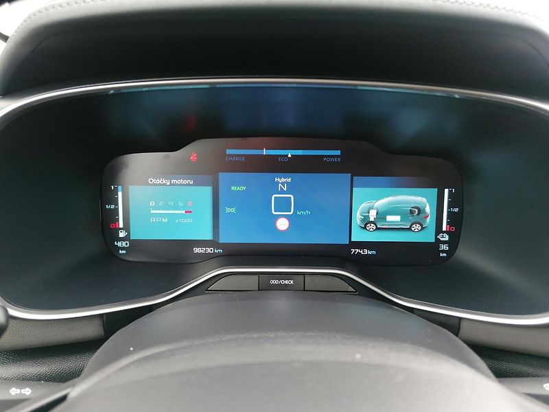 Citroën C5 Aircross (2021) 1.6 Hybrid Plug-in 225E - fotka 12 z 43