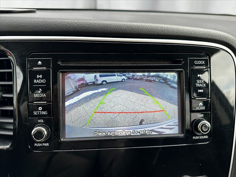 Mitsubishi Outlander 2,0 MIVEC, CZ, 1.majitel, DPH! - fotka 28 z 38