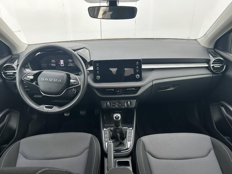 Škoda Fabia Selection 5MP 1,0MPI - fotka 10 z 23