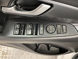 Hyundai i30 1,6 CRDi 81 kW Navi - náhled 12