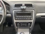 Škoda Octavia (2009) 1.6MPi Sport, ČR, Klima - náhled 12