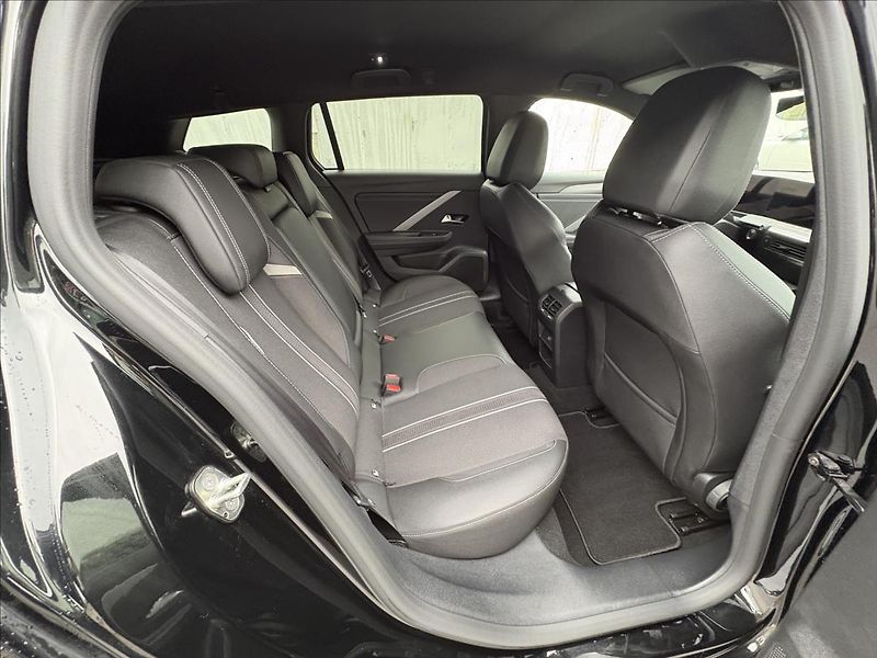 Opel Astra 1,5 CDTi GS,Led,ACC,Kamera,Nav - fotka 39 z 49