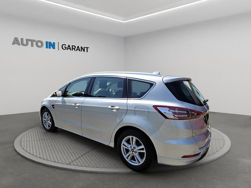 Ford S-MAX (2021) Titanium 2,0 nafta 110kw/150PS - fotka 7 z 22