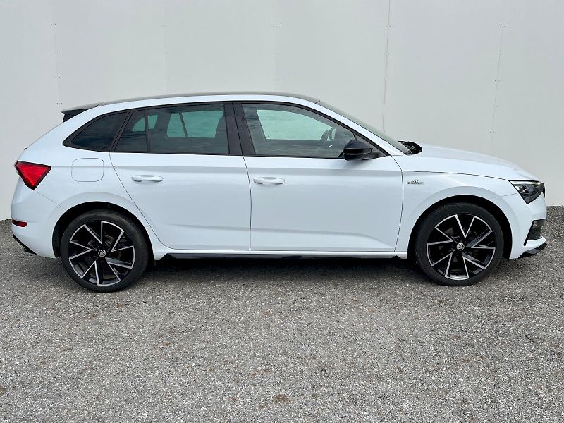 Škoda Scala (2023) 1.5 TSI 110kW Monte Carlo - fotka 29 z 29