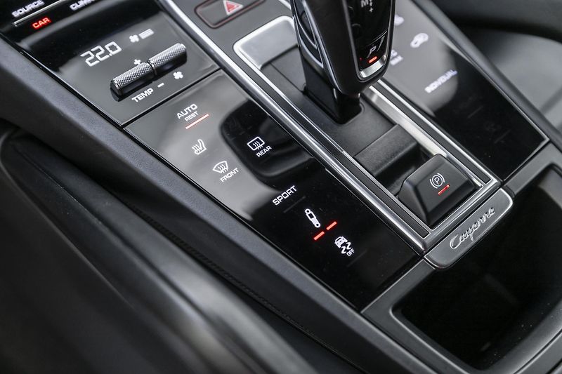 Porsche Cayenne S*Bose*18 sedadla*kůže - fotka 31 z 41