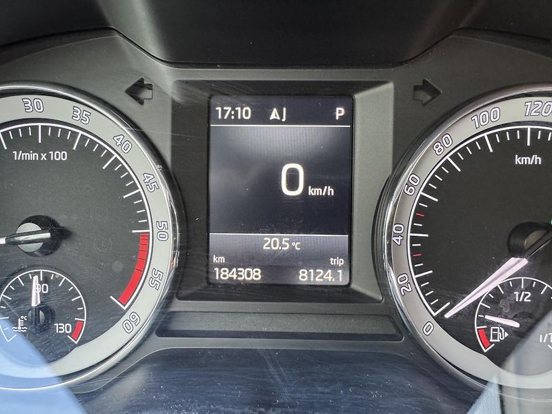 Škoda Octavia (2018) 2.0TDI DSG STYLE+ ACC NAVI ČR - fotka 13 z 23