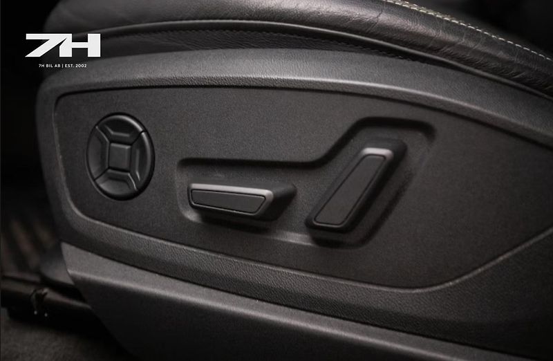 Audi Q8 e-tron 50 Q Kamera Tažné Vzduch LED - fotka 16 z 21