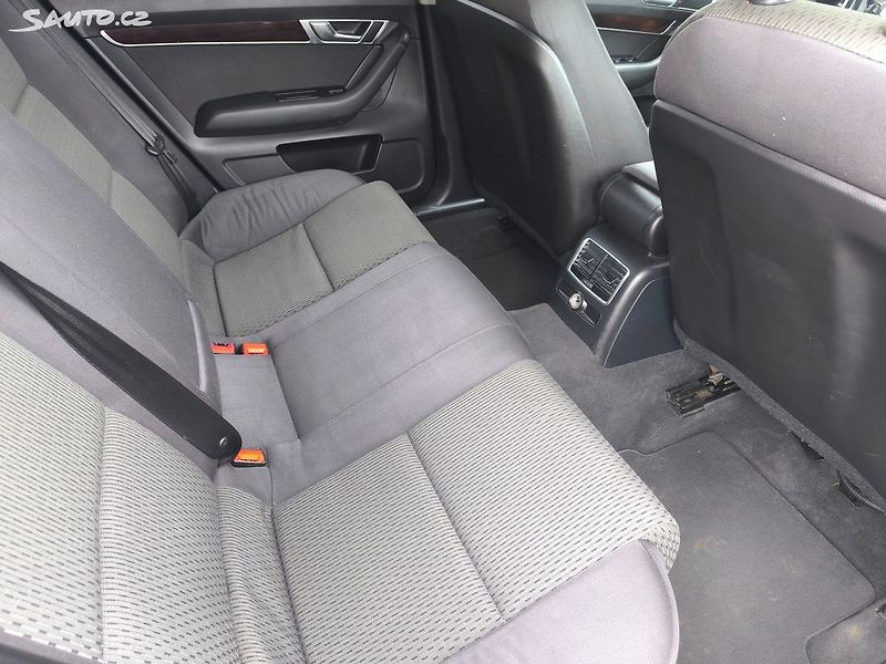 Audi A6 30TDI,MANUÁL,KRÁSNÁ,SERVIS,4X4 - fotka 8 z 22