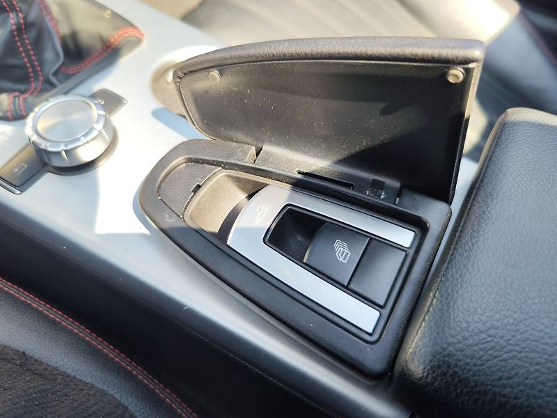 Mercedes-Benz SLK 250 CDI/150kW Cabrio - fotka 25 z 32