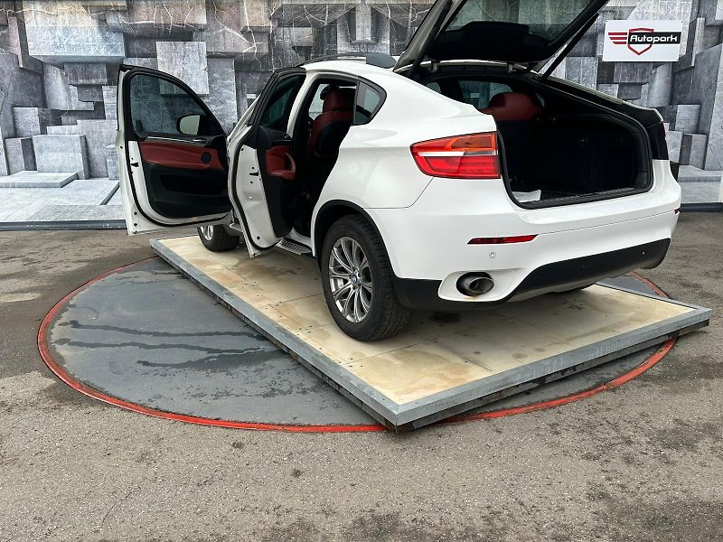 BMW X6 (2012) 40D, 225KW, MASÁŽ, VÝBAVA - fotka 9 z 27