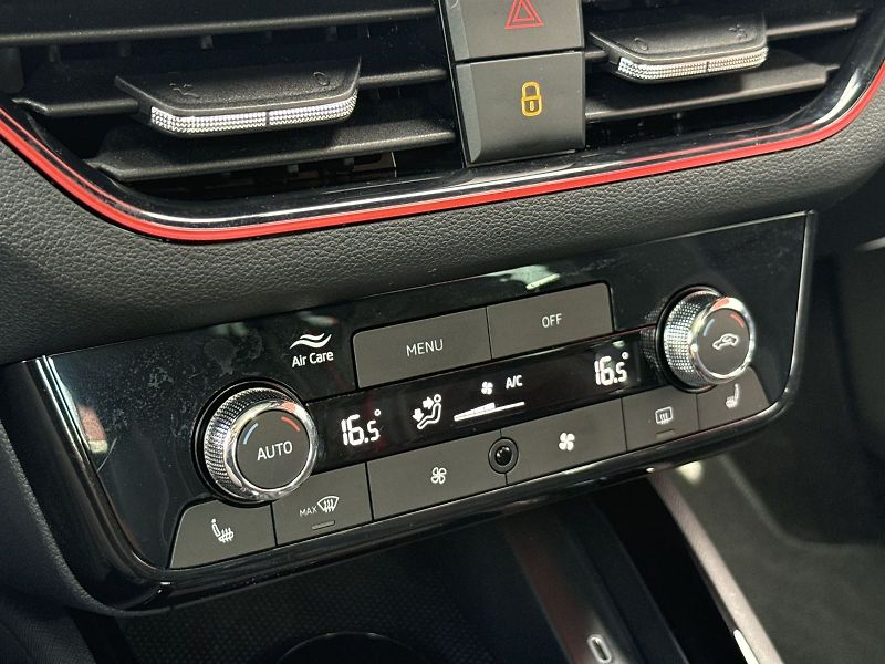 Škoda Kamiq (2026) 1.0 TSI DSG Monte Carlo - fotka 13 z 32