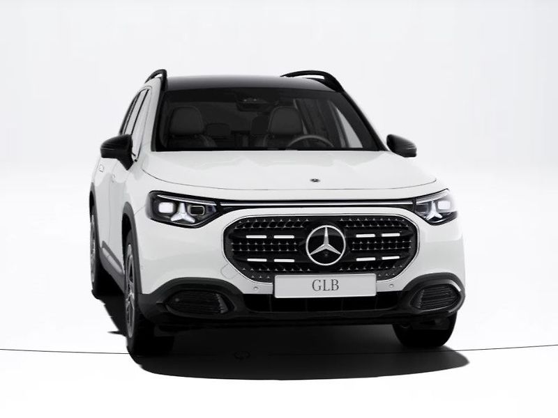 Mercedes-Benz GLB (2026) 200 4MATIC - fotka 1 z 8