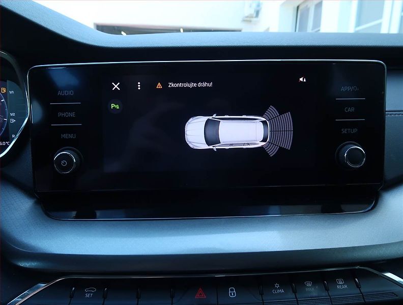 Škoda Octavia (2023) Ambition 2.0 TDI, ČR,1.maj - fotka 16 z 17