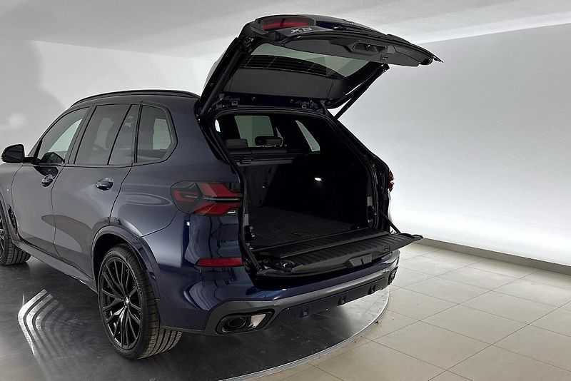 BMW X5 xDrive40d - fotka 10 z 26
