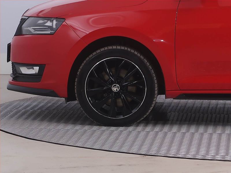 Škoda Rapid (2017) Monte Carlo 1.0 TSI, Bi-Xenony - fotka 14 z 18