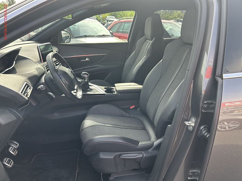 Peugeot 3008 (2018) 1.2 PT, GT Line - fotka 9 z 19