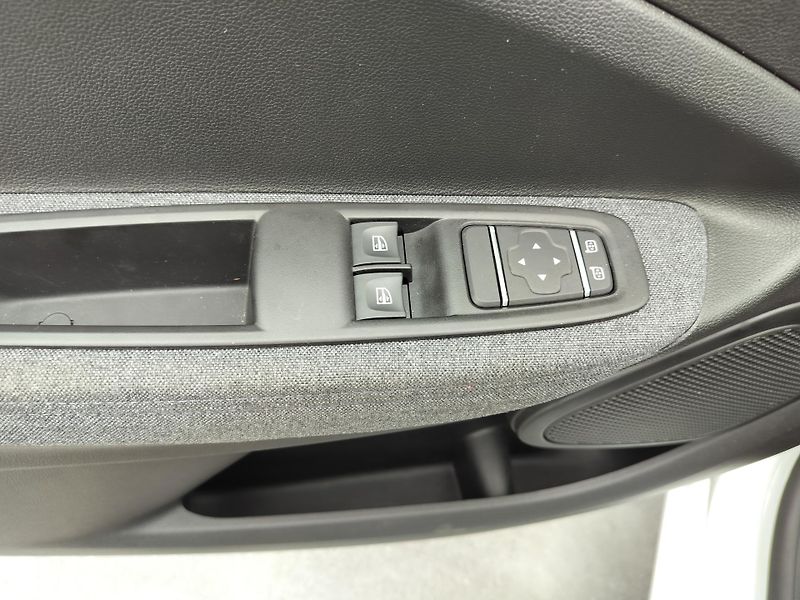 Renault ZOE R110 Evolution záruka 8/2027 - fotka 10 z 28